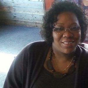 Meet your Posher, Danitra